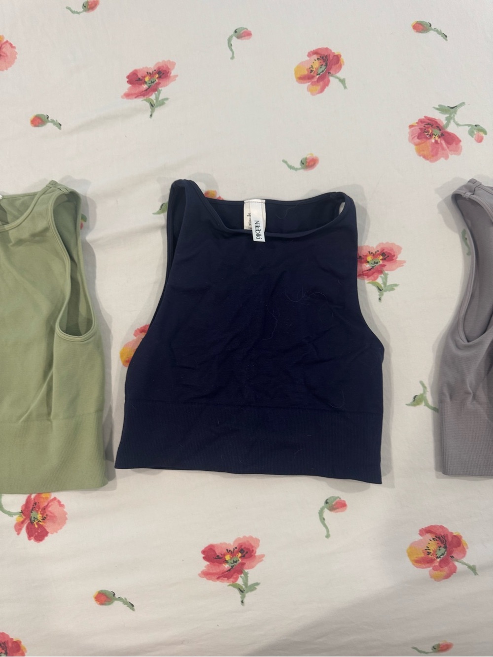 Nikibiki Navy Seamless High-Neck Crop Tank